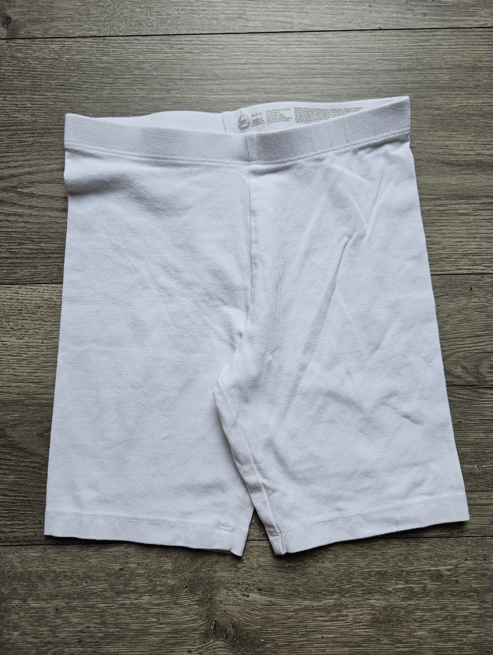 3/$5 Wonder Nation Basic Biker Shorts- M 7/8 - White